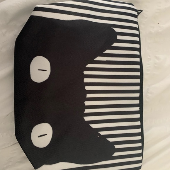 Cute cat pouch with zipper. Cat on both sides 4x6 - Picture 2 of 2